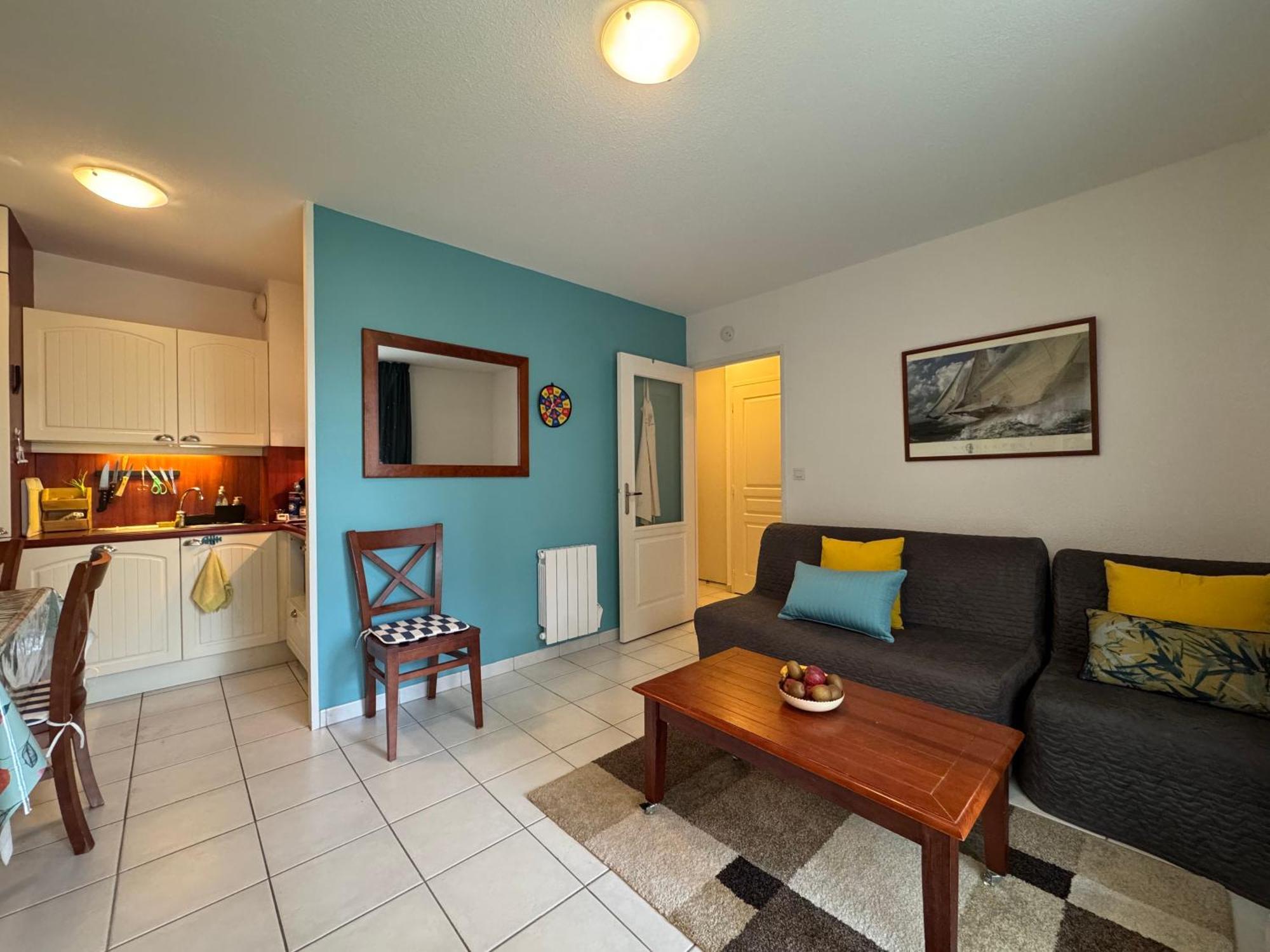 Azur Marin - Wifi, Parking, Piscine, A 2min